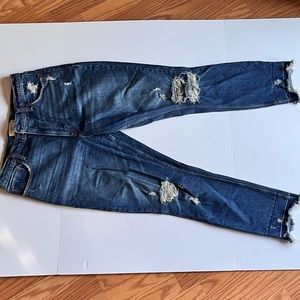 Abercrombie & Fitch skinny, high-rise distressed jeans women's size 12